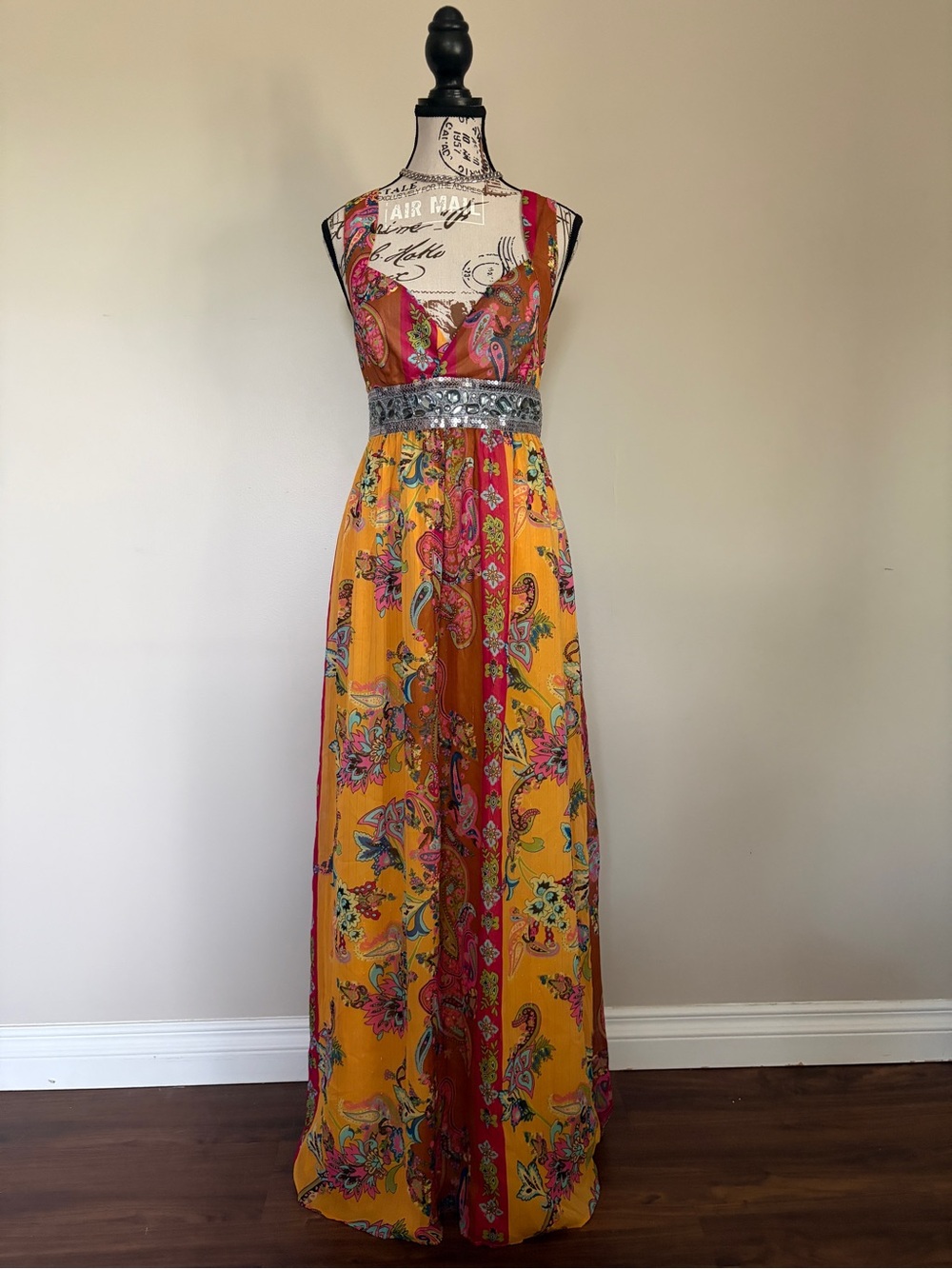 Vintage Arden B open back paisley orange maxi dress